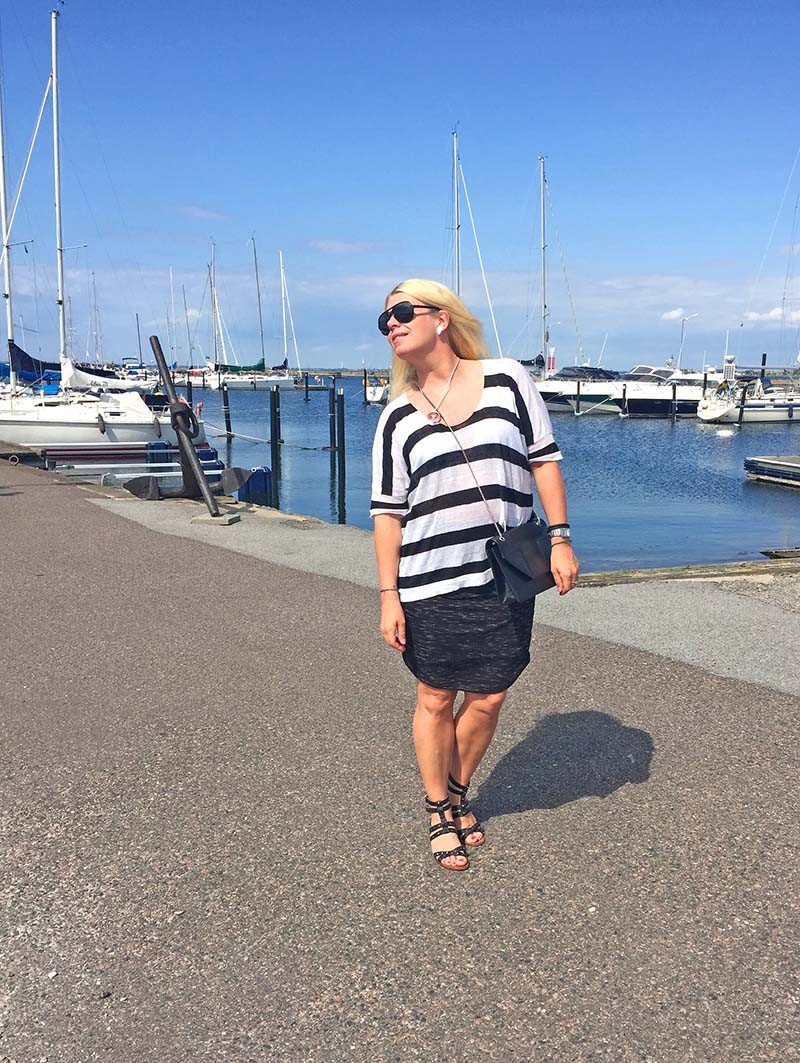 striped linen top black and white