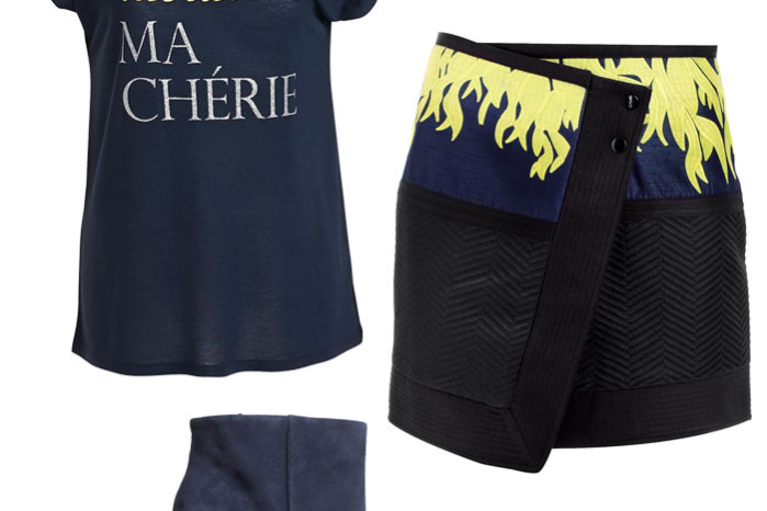 Oui Ma Cherie T-shirt från Lindex, kjol från Cameo och blå mockaboots från HM